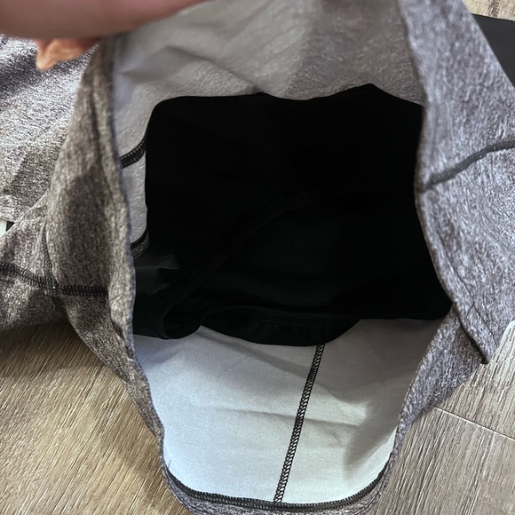 Lululemon Speed up HR short 2.5 *lined - Picture 8 of 9